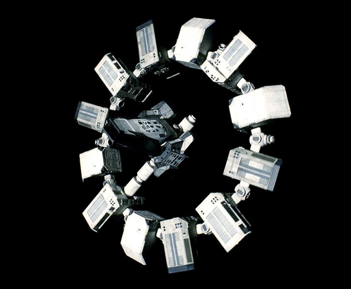 Interstellar (2014) - A Christopher Nolan Film (Movie + Bonus Disc) (2-Disc)